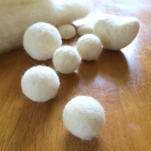 羊毛フェルト　中詰め羊毛