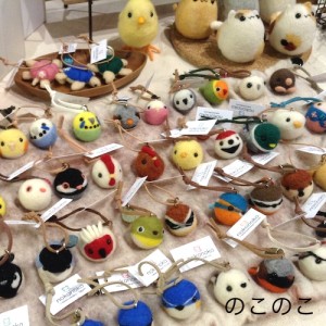 羊毛フェルト　まんまることり　ねこ　てのりねこ　ひよこ