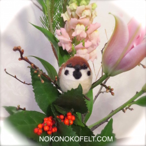 お正月　すずめ　羊毛フェルト