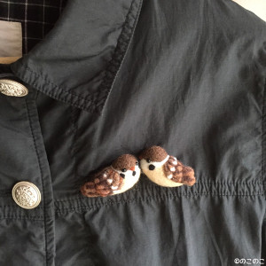 新作ブローチ　着用画像